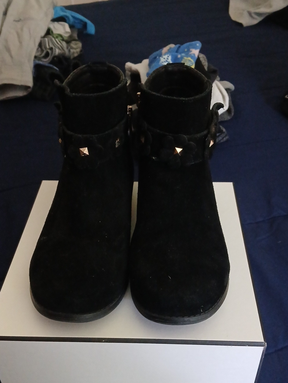 Kids  Michael Kors Black Ankle Boots with Studded Strap